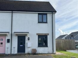 41, Roundhouse Way, Helston TR13 8WL