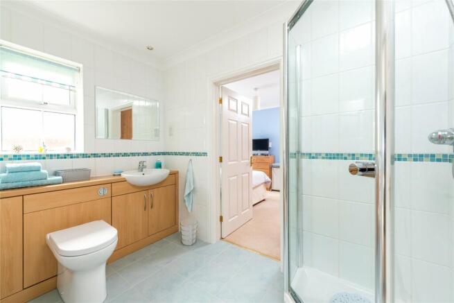 Bed 2 and 3 En Suite