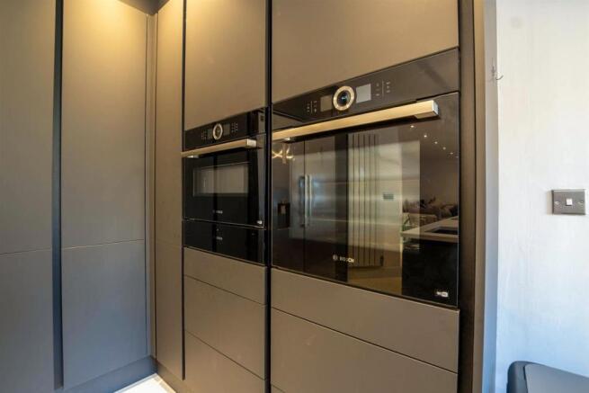 Open Plan Kitchen/Living Area
