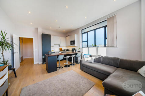 Albert Drive, Woking, Surrey, GU21