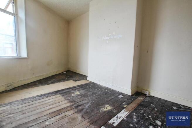 2 bed Terraced for sale Image 8