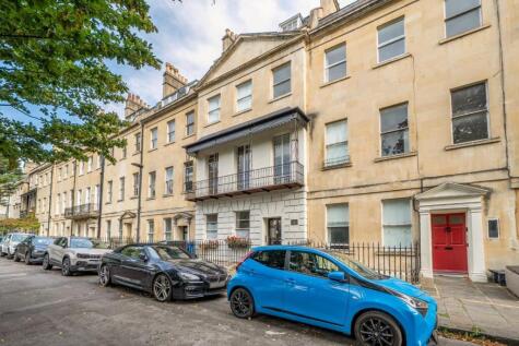 16 Kensington Place, Bath