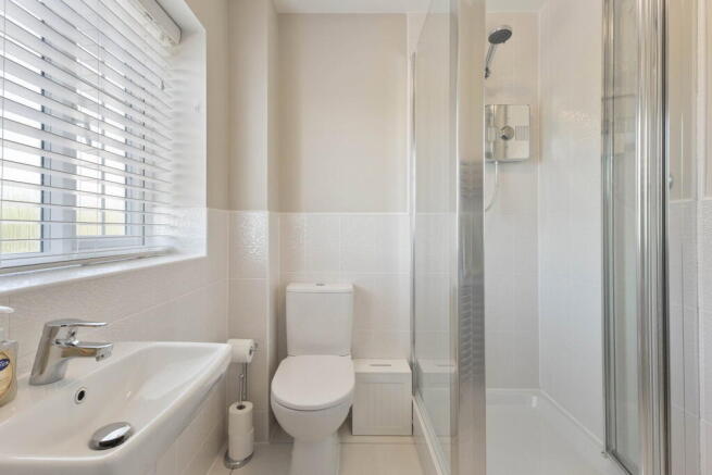 3 bed Semi-Detached for sale Image 12