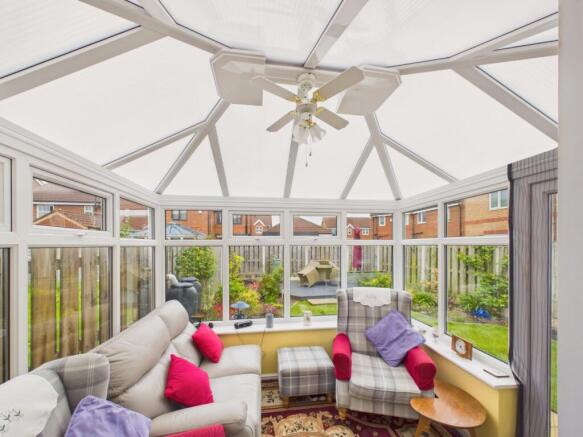3 bed Semi-Detached for sale Image 4