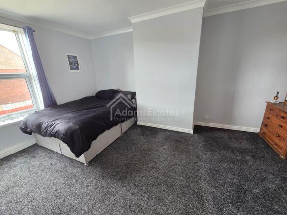 1 bed Semi-Detached for sale Image 4