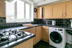39, Elm Park, Bristol BS34 7PR