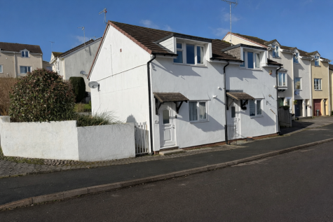 32 Glebeland Way, Shiphay, Torquay, Devon, TQ2 7RP