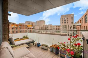 Flat 402, 5 Halpin Building, Rennie Street, London SE10 0XT