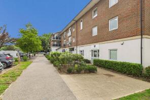 11, Maplehurst Close, Dartford DA2 7WX