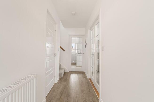 4 bed Detached for sale Image 12