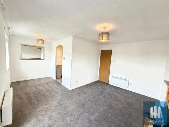 2 bed Apartment for sale Image 11
