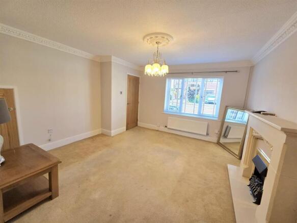 WhatsApp Image 2025-07-10 at 15.18.47 (1).jpeg