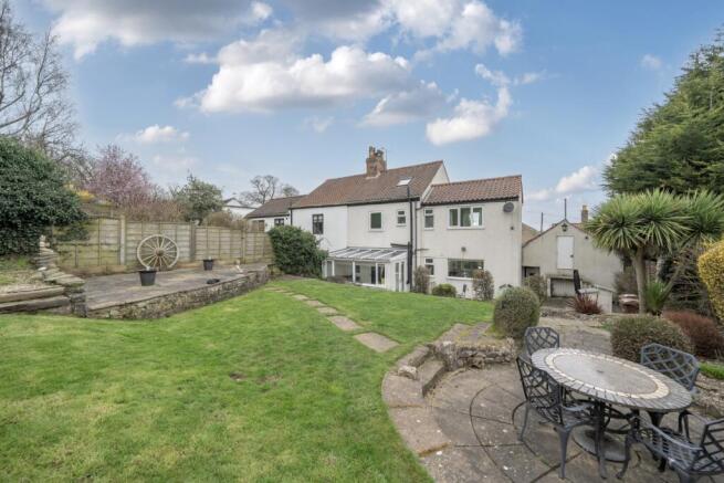 Rose Cottage - EweMove Pontefract - Garden 1