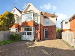 36, The Avenue, Totland Bay PO39 0DL