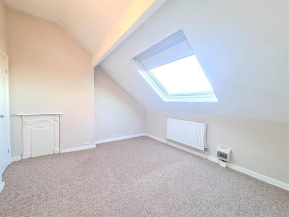 1 bed Apartment to rent Image 9