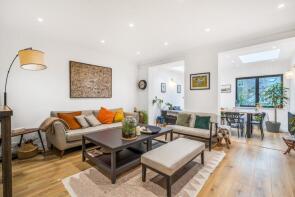 15, Hill House Road, London SW16 2AQ