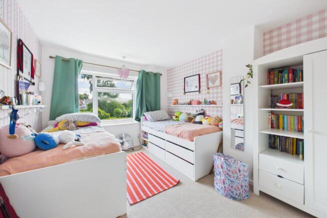 3 bed Semi-Detached for sale Image 11