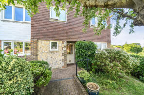 5, The Croft, Eastbourne BN20 9HH
