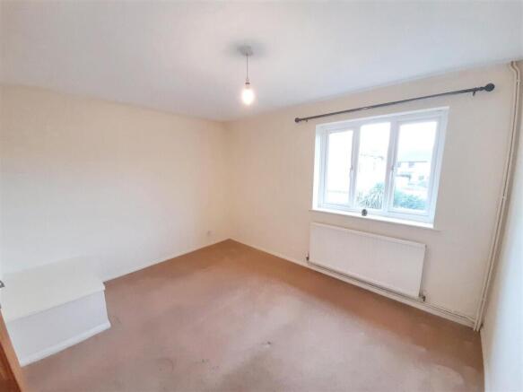 Bedroom 1b new.jpg