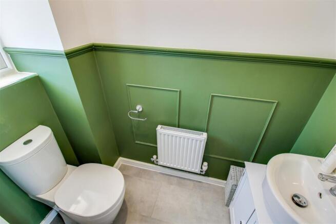 3 bed Detached for sale Image 9