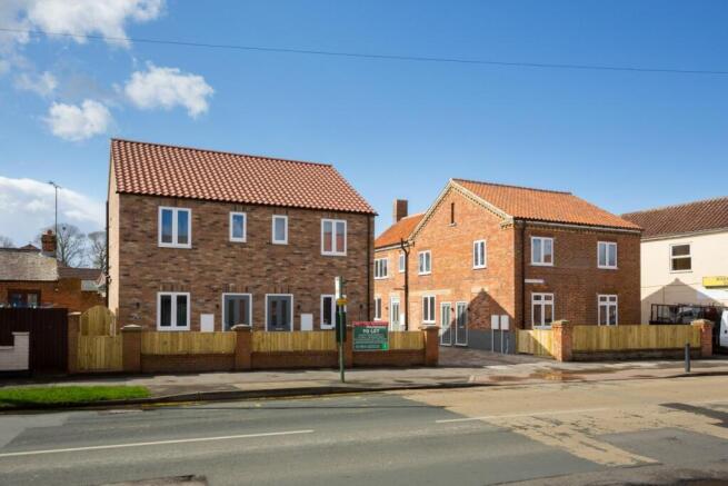 2 bed Town House to rent Image 9