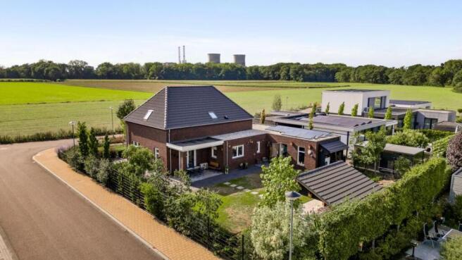 Villa Bethulaweg 14 6067 KA LINNE image 3