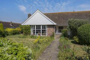 42, Blue Haze Avenue, Seaford BN25 3QN