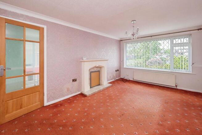 3 bed Semi-Detached Bungalow for sale Image 6