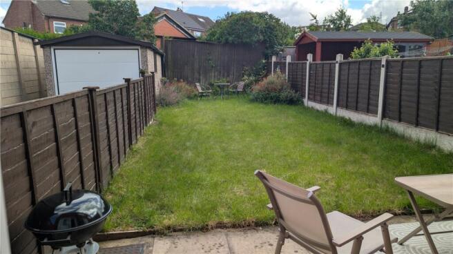 3 bed Semi-Detached for sale Image 8