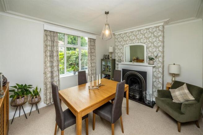 3 bed Semi-Detached for sale Image 12