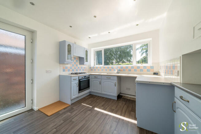 27 Parkgate Ave, ...