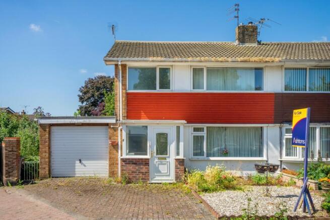 4 bed Semi-Detached for sale in york