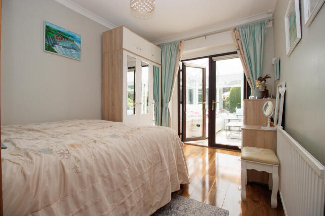 2 bed Detached Bungalow for sale Image 8