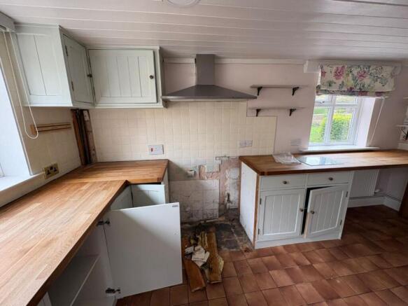 3 bed Detached for sale Image 10