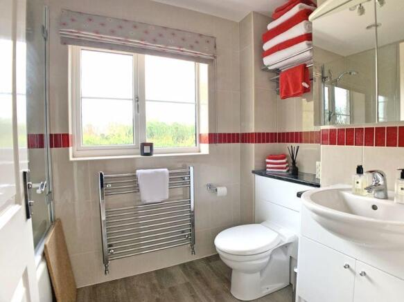 Main Bathroom