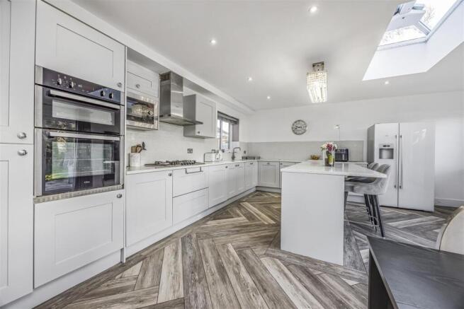 2 Dorrita Avenue, Cowplain-PorticoMarketing-SoldBy