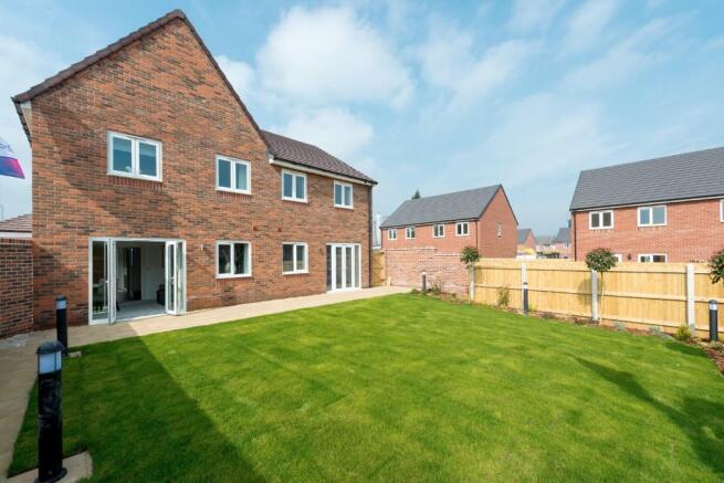 Show Home Garden