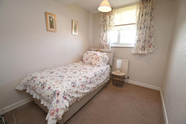 4 bed Detached Bungalow for sale Image 9
