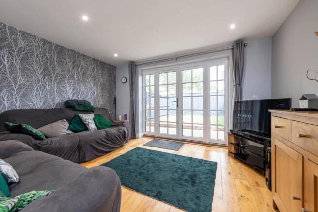 Sitting/Dining Room