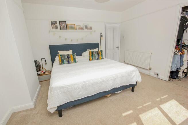 Master Bedroom 1.jpg