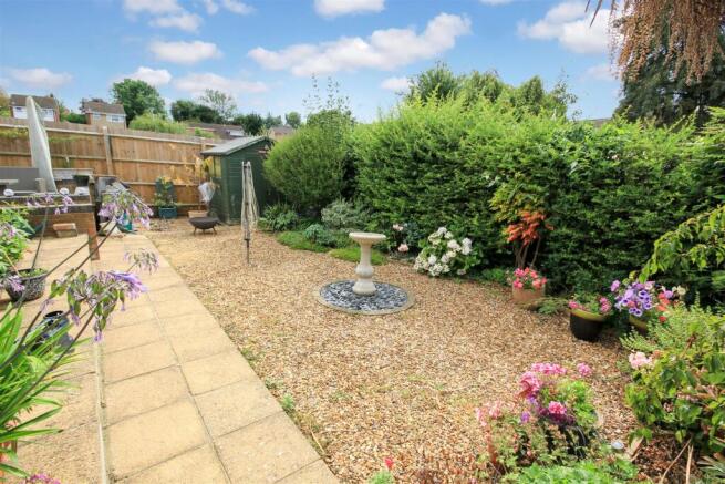 Garden1.JPG