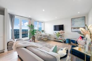 Flat 37, 1 Lait House, Albemarle Road, Beckenham BR3 5LN