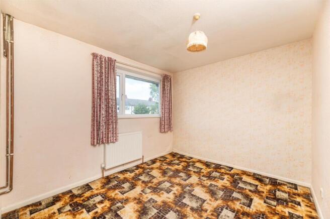 3 bed Terraced for sale Image 12