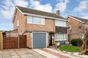 16, Balmoral Road, Oakham LE15 6RT