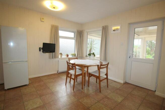Dining Kitchen