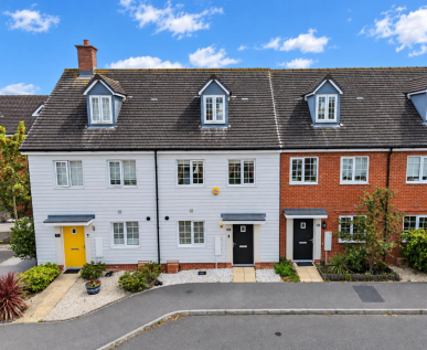 Jubilee Drive, Church Crookham, Fleet
