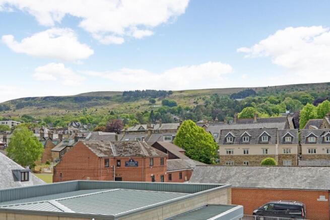 3 bed Terraced for sale Image 12