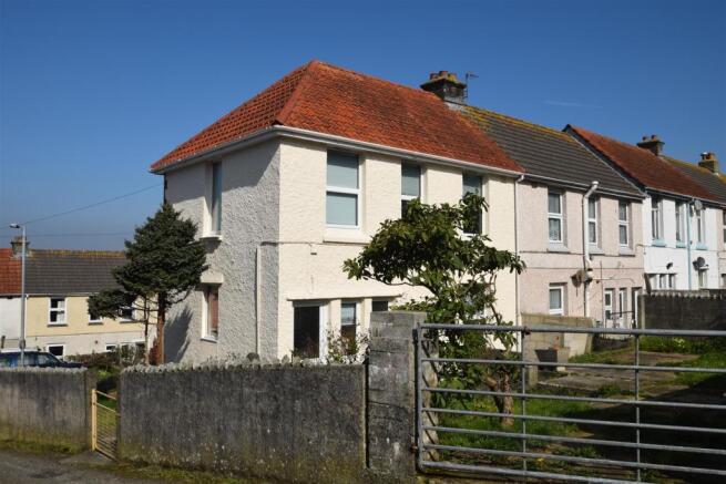 THE PROPERTY