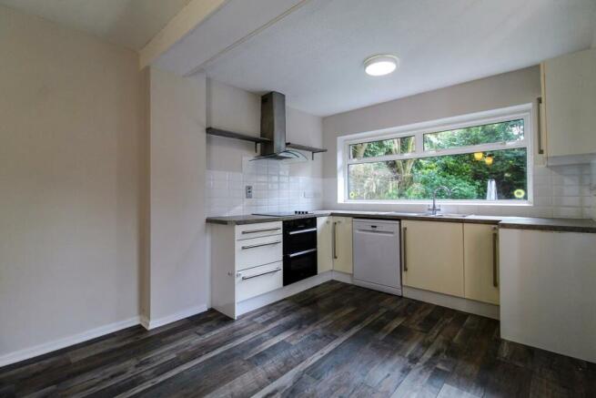 Kitchen (2)