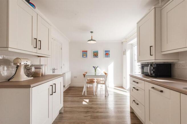 23 Eccles Way-26.jpg